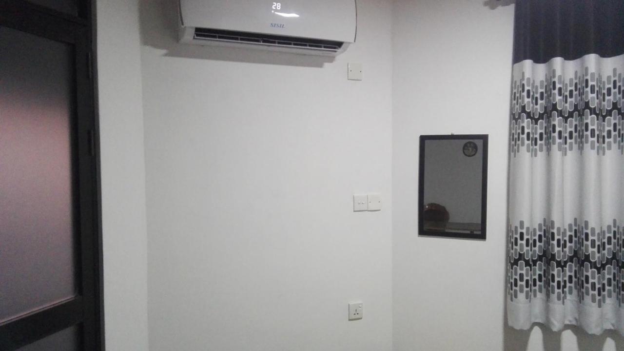 Mango Roots Apartment Гампа Екстериор снимка