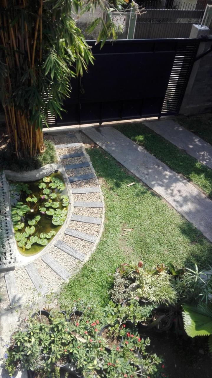 Mango Roots Apartment Гампа Екстериор снимка